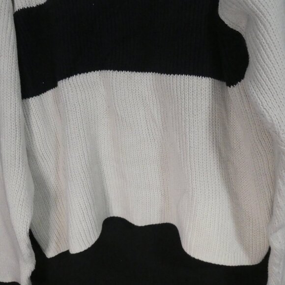 GAP | xl - extra large | White Crewneck Sweater With Dark Navy Blue Stripe - Picture 7 of 15